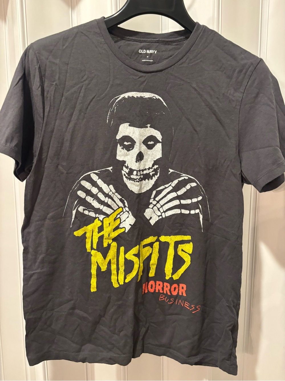 Old Navy Men’s The Misfits Graphic T-Shirt - Black Size Medium
